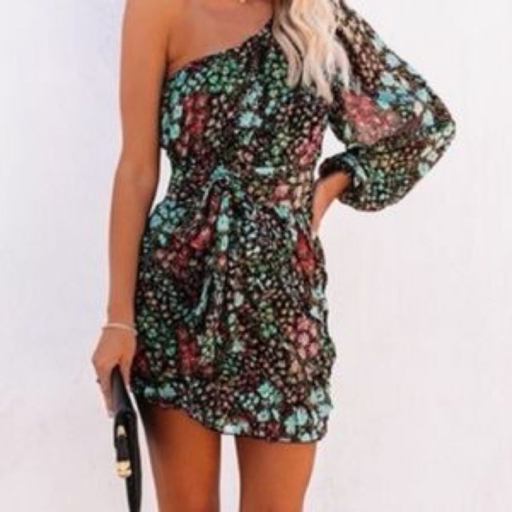 Skylar + Madison Floral One-Shoulder Dress size M